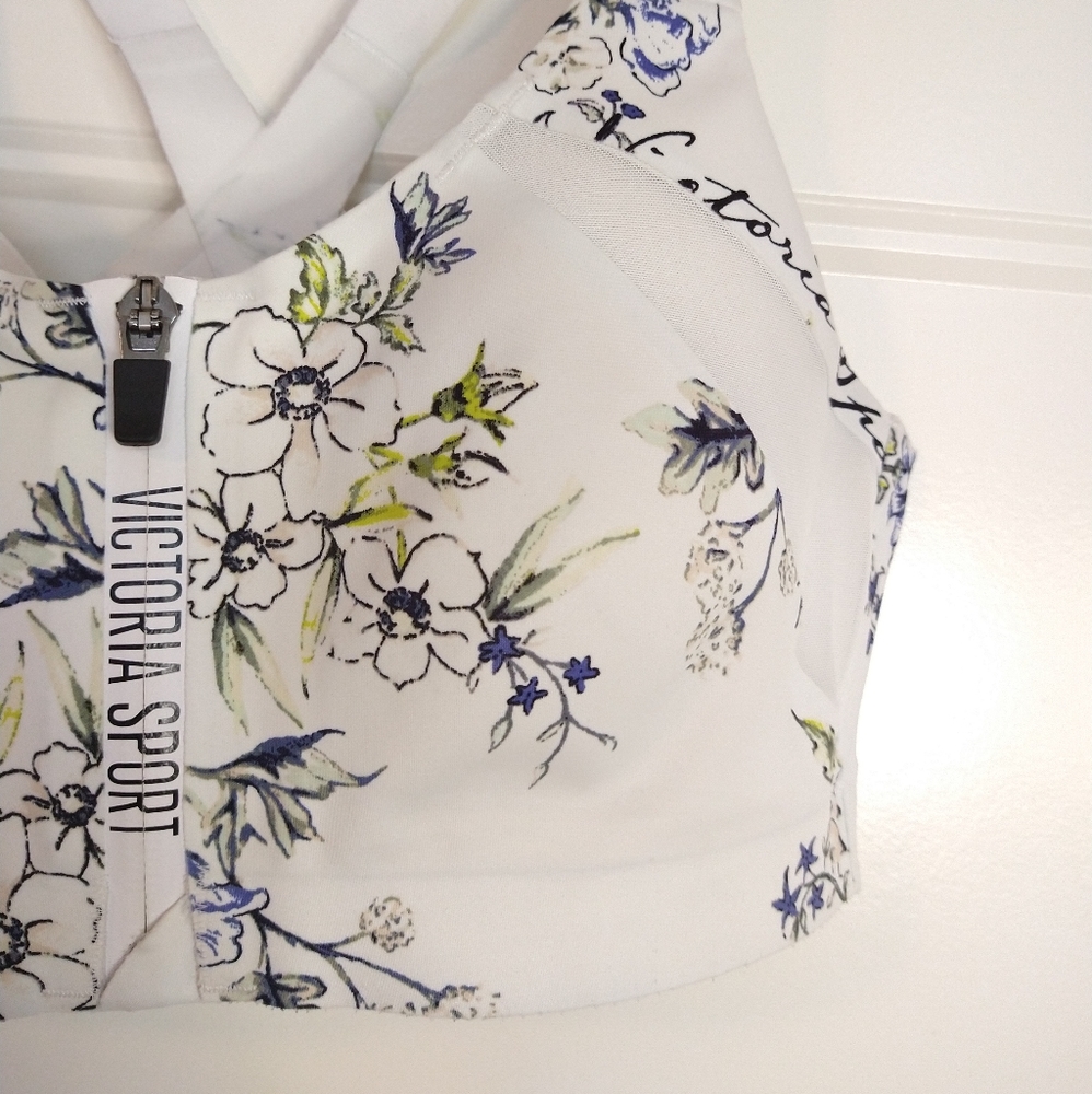 Victoria Sport Bra